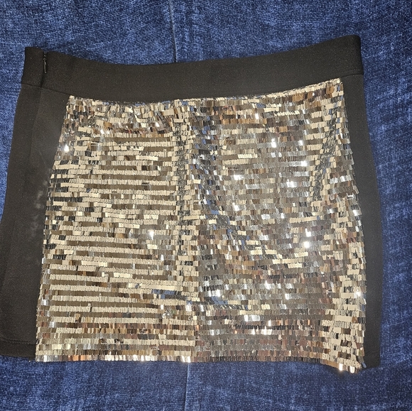 Bebe Affliction Scuba Sequin Skirt Medium - Picture 5 of 8